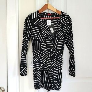XS Urban Outfitters Motel Rocks long sleeve romper
